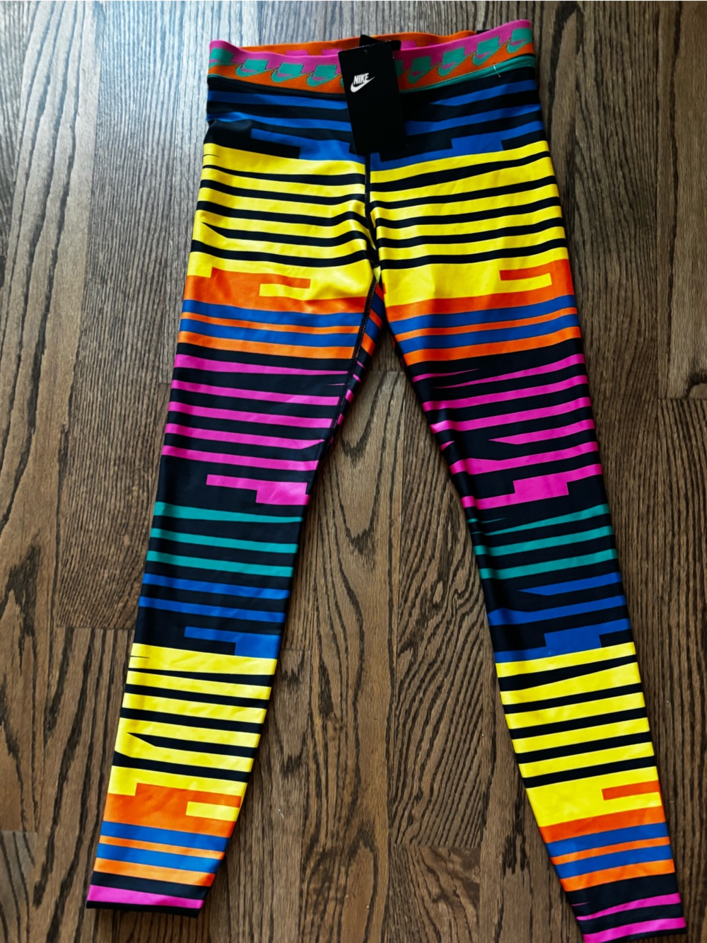 Nike leggings size small